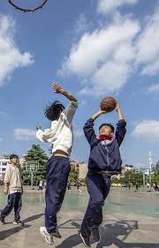 表现低迷！曾凡博5中2仅得6分 决胜时刻隐身遭绝杀